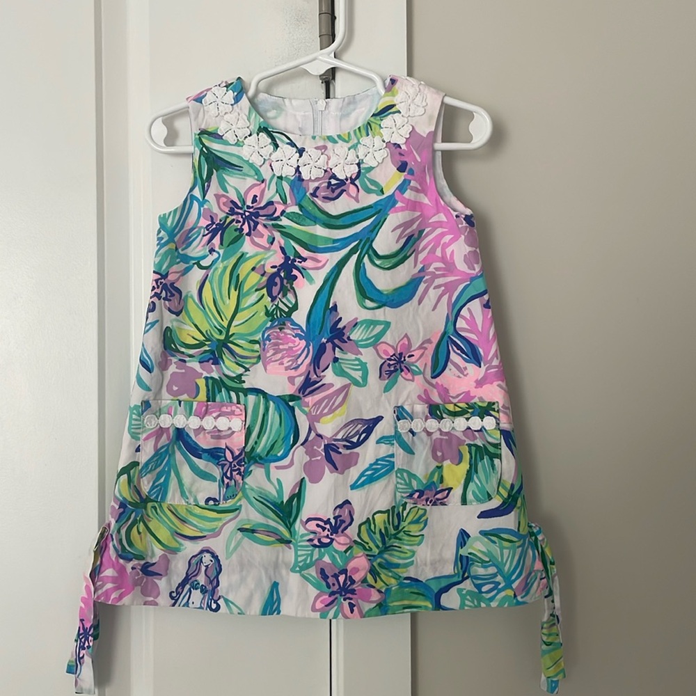 EUC Girls Little Lilly Classic Shift Dress mermaids